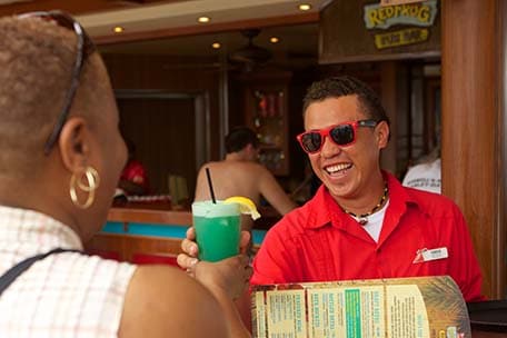 Your Guide to the Best Bars on a Carnival Cruise